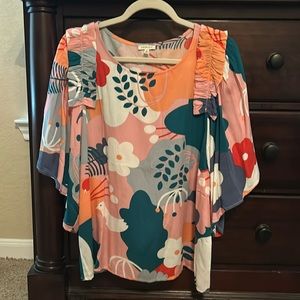 NWOT Jodifl floral top